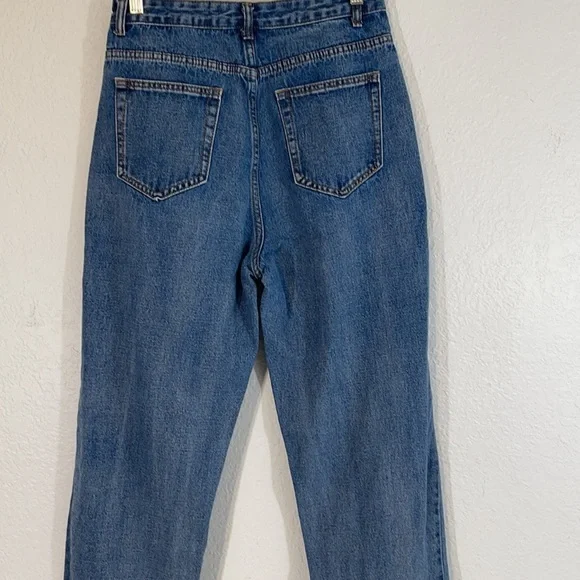 SHEIN Distressed High-Rise Jeans Size Medium (6) - Picture 5 of 10